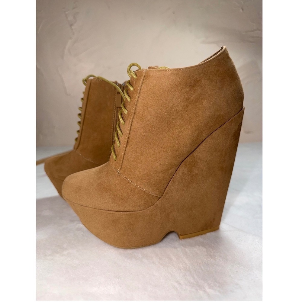 Bonnibel Tan Faux Suede Lace Up Platform Wedge Ankle Boots Womens Size 7